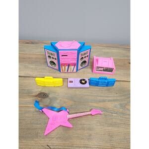 Vintage 1987 Arco Barbie House Party Play Set Parts lot